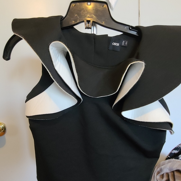 Asos crop top - Picture 2 of 4